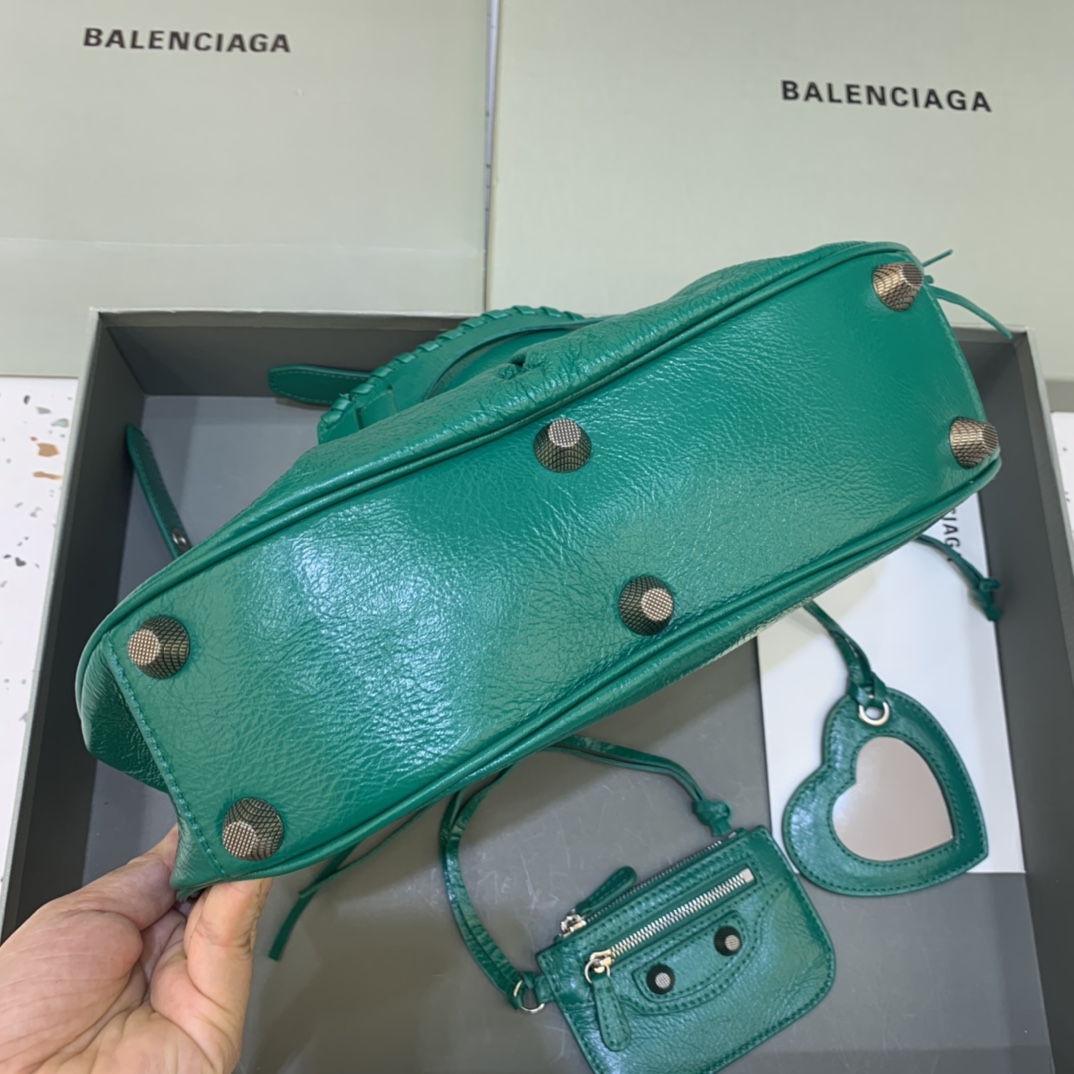 Balenciaga Le Cagole Small Shoulder Bag Green